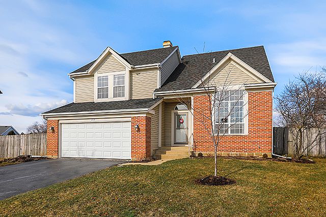 1st image of 234 Skylark Ct