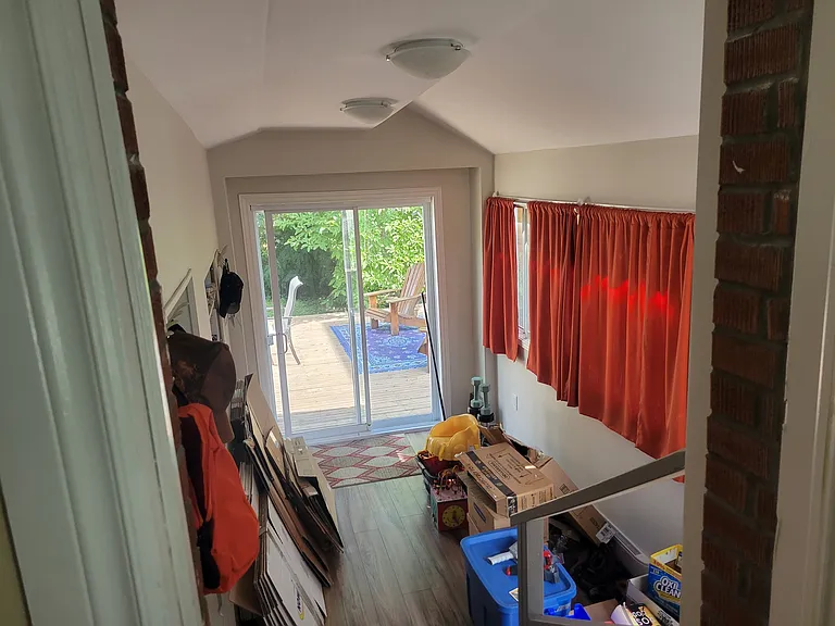 44 Clearview Ave — Photo 16