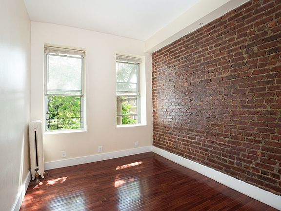 3rd image of 529 Kingston Ave APT 4