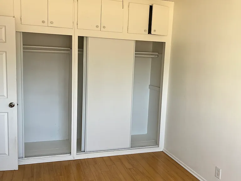 2420 Butler Ave #6 — Photo 6