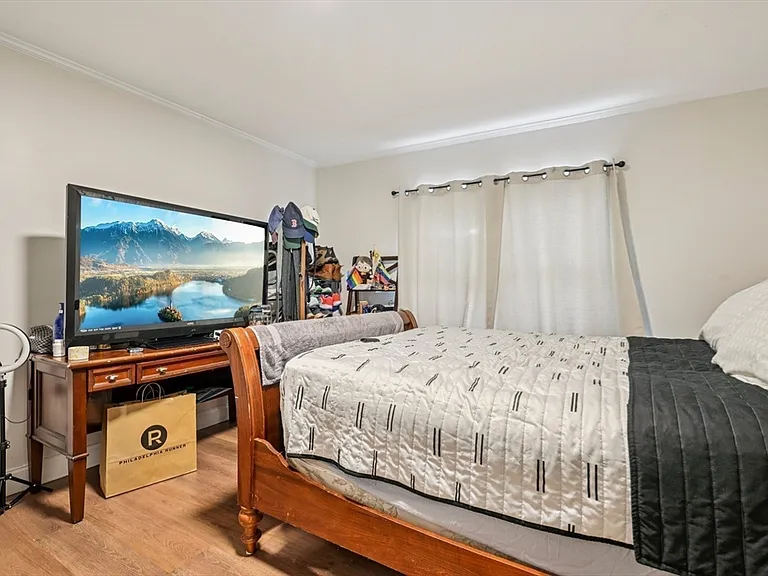 1 Rockdale Ave #1 — Photo 11