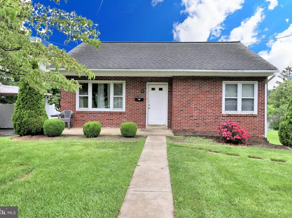 1935 Hemlock Rd, Lancaster, PA 17603