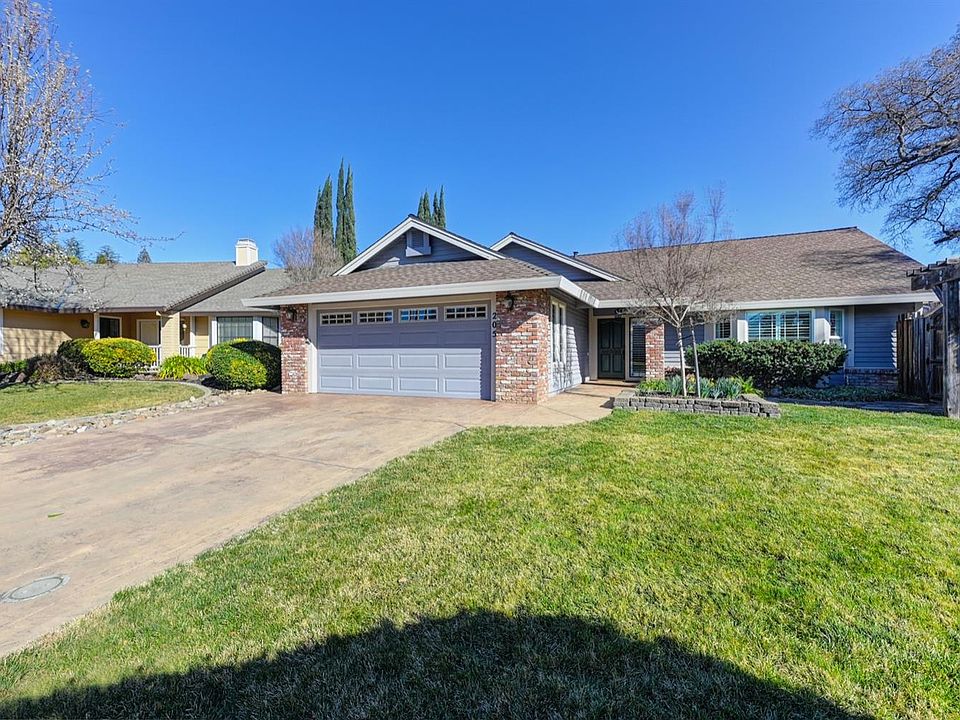 1st image of 205 Spurlock Ct
