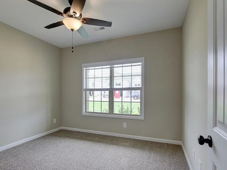2547 Rafiki Dr — Photo 4