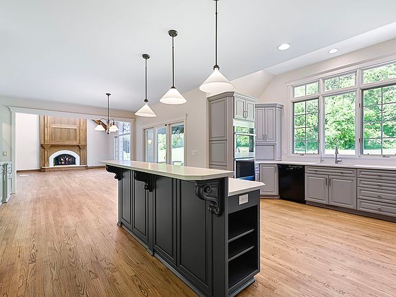 5th image of 3N480 Campton Woods Dr