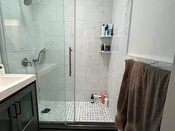 22-75 28th Street image 9 of 12