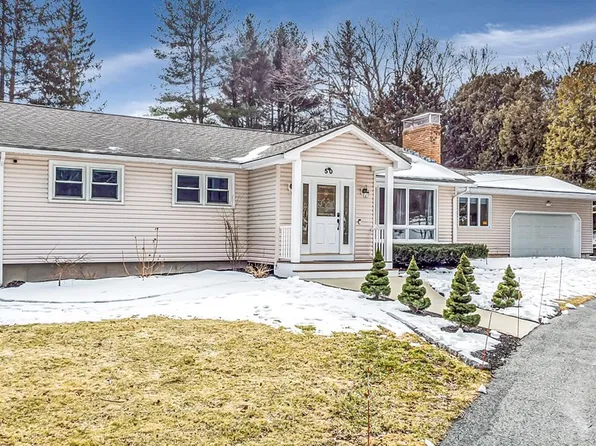 50 Colonial Rd, Sutton, MA 01590