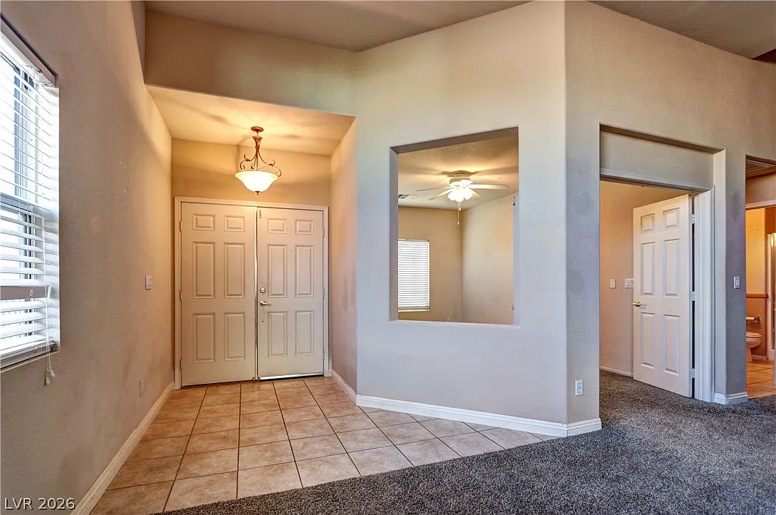 4 bed, 3.0 bath, 2715 sqft, $2,350 — Photo 3