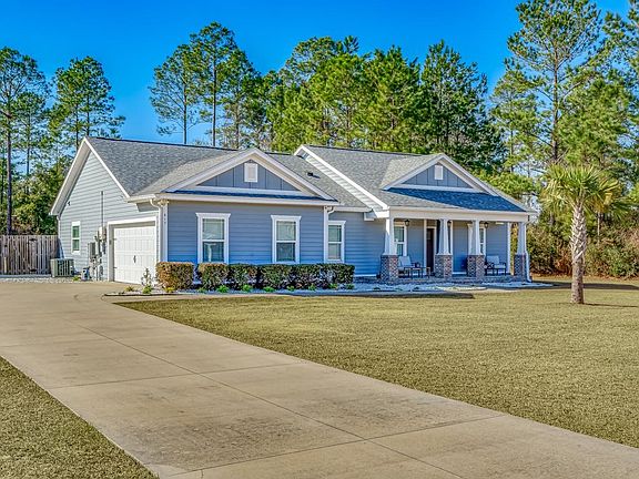 3rd image of 617 Parkside Cir