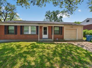 1748 Atmore Dr, Saint Louis, MO 63136