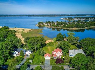 55 Alfred Drown Rd, Barrington, RI 02806