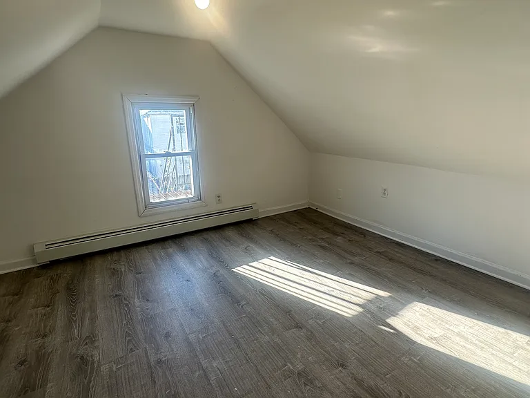 428 Franklin St #2 — Photo 12