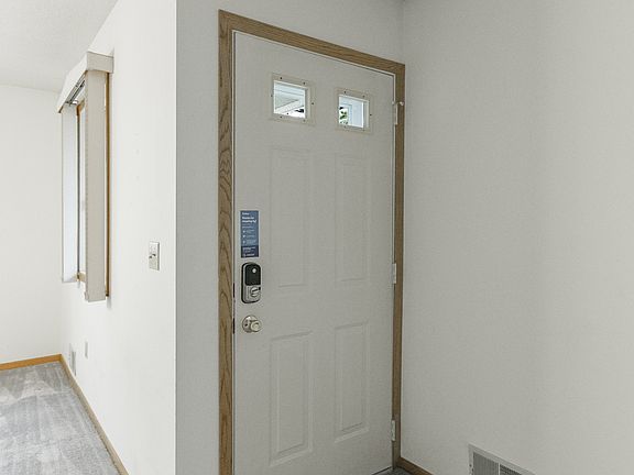 5th image of 2547 Wimbledon Pl