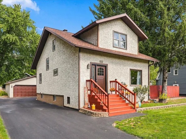 1110 Florence St, Baldwin, WI 54002