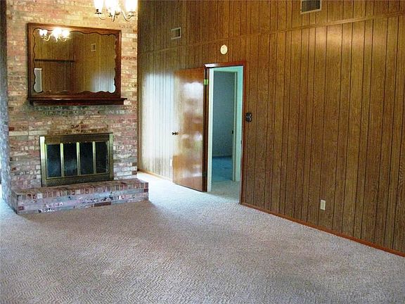 4th image of 2007 Roberts Dr