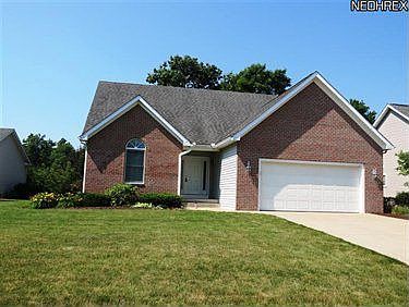 1st image of 294 Palmer Cres