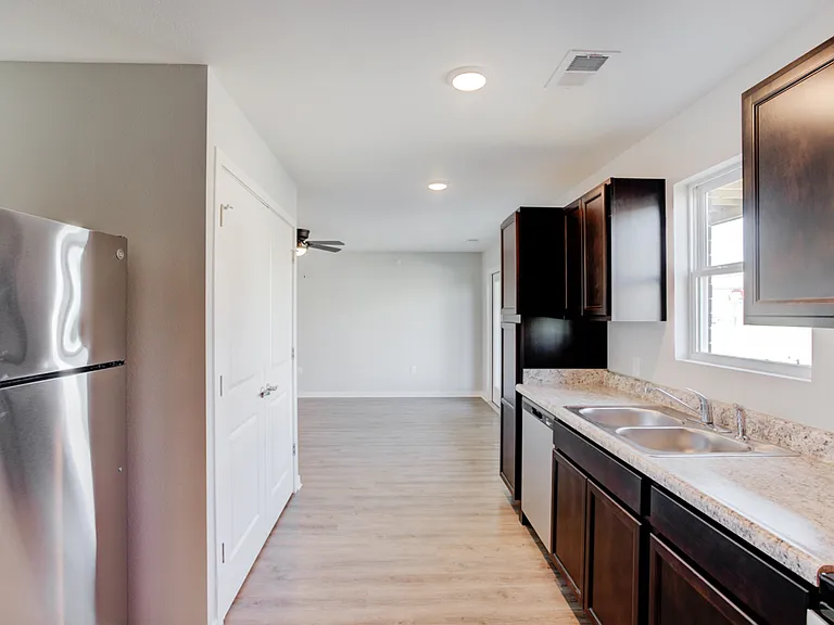 Cypress Point Apartments — Photo 53