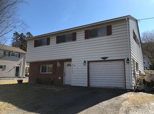 4844 Country Club Rd, Vestal, NY 13850