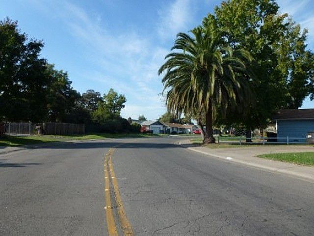 2nd image of 4338 Frizell Ave