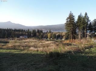 97 Warm Springs Dr, Cascade Locks, OR