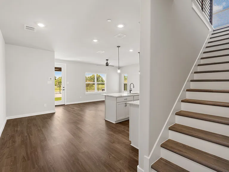 2027 Psalm Cir — Photo 20