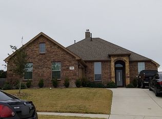 615 Saddlebrook Dr, Desoto, TX 75115