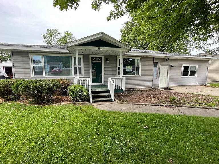 4291 Zander Dr — Photo 1