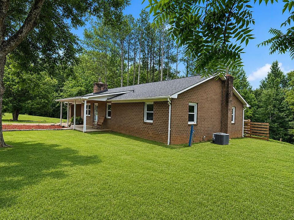 1st image of 556 Leagan Dr