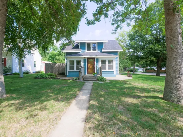 1021 Kenwood St, Alexandria, MN 56308