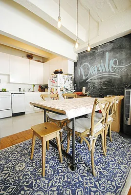 Rented by Bold New York | media 22