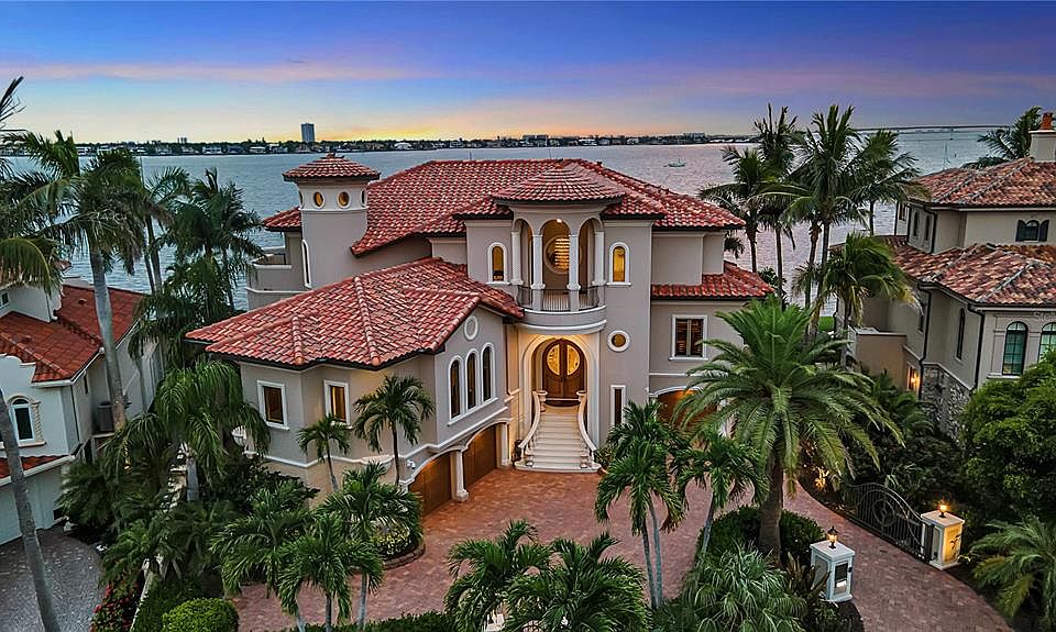 1st image of 1372 HARBOR DRIVE