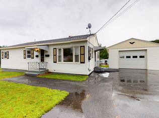 121 Dow Ave, Lewiston, ME 04240