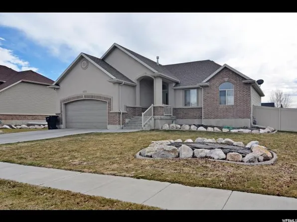 1699 W 2115 S, Syracuse, UT 84075