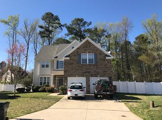 108 Chennault Cir, Yorktown, VA 23690
