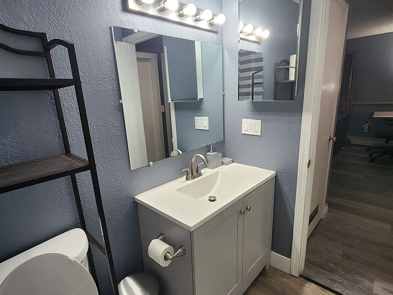 900 Medfra St #1 — Photo 34