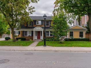 2080 Caroline St #A, Burlington, ON L7R 1L5