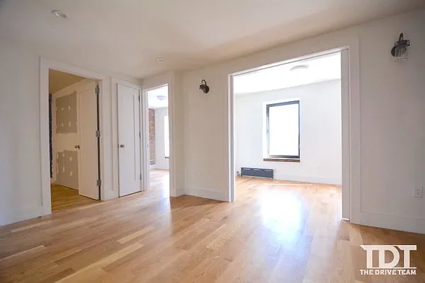 Rented by J Misrahi Realty Corp | media 30