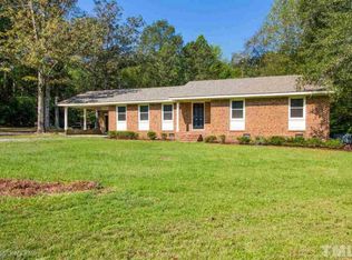 6254 Old Fairground Rd, Benson, NC 27504