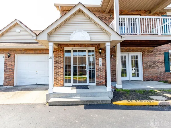 21 Indian Cove Cir #21-D, Oxford, OH 45056