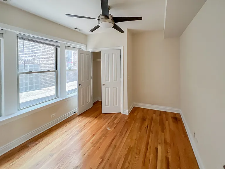1214 1/2 W Waveland Ave #1 — Photo 13