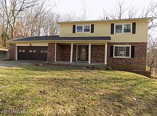 8203 Glimmer Way, Louisville, KY 40214