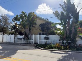 201 S Swinton Ave, Delray Beach, FL