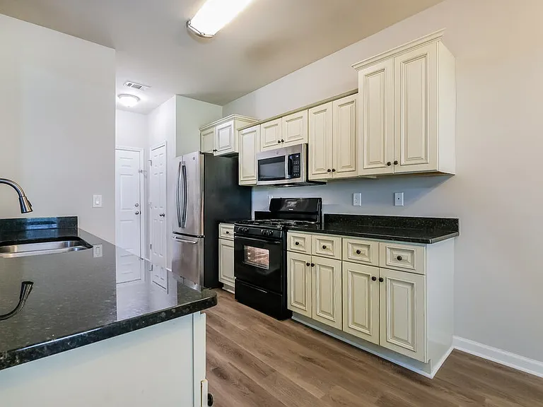 62 Prescott Dr — Photo 8
