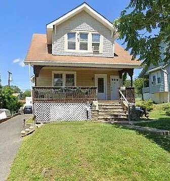 2804 Bayonne Ave #B