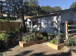 820A Rand Rd, Hood River, OR 97031