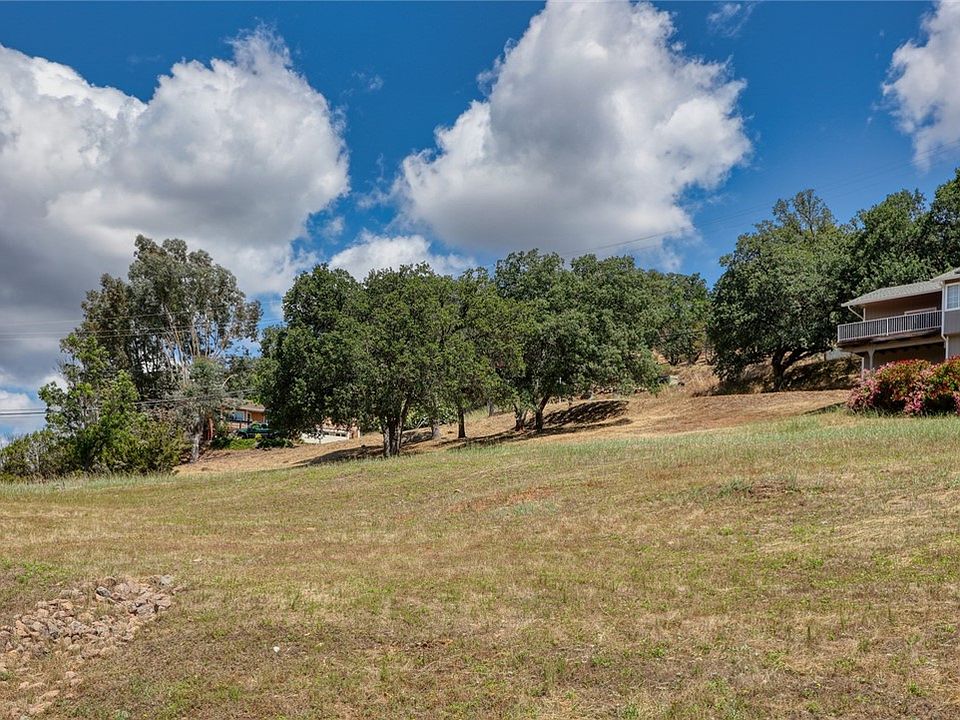 1st image of 17270 Knollview Dr Lot 40