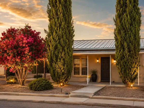 1006 W Dallas St, Marfa, TX 79843