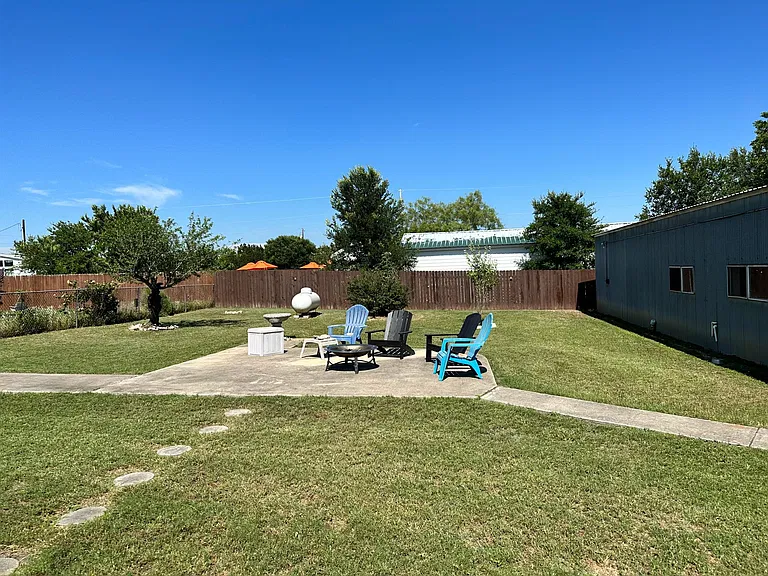 1101 County Road 256 — Photo 22