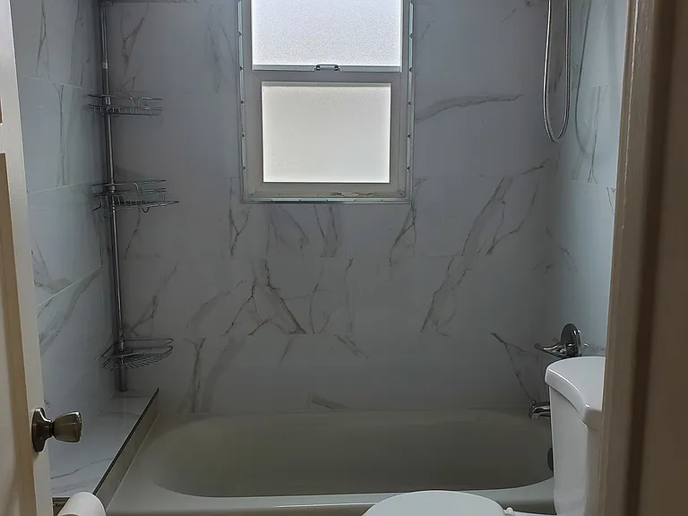 2321 Termino Ave — Photo 10
