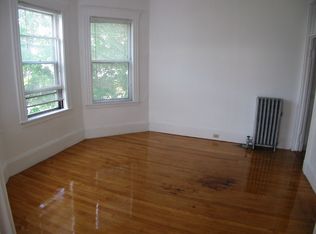 10 Pleasant St APT 3, Cambridge, MA 02139